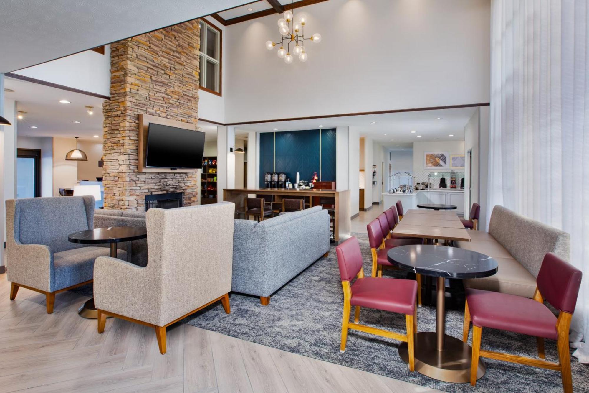 Staybridge 80th And Dodge By Ihg Hotel