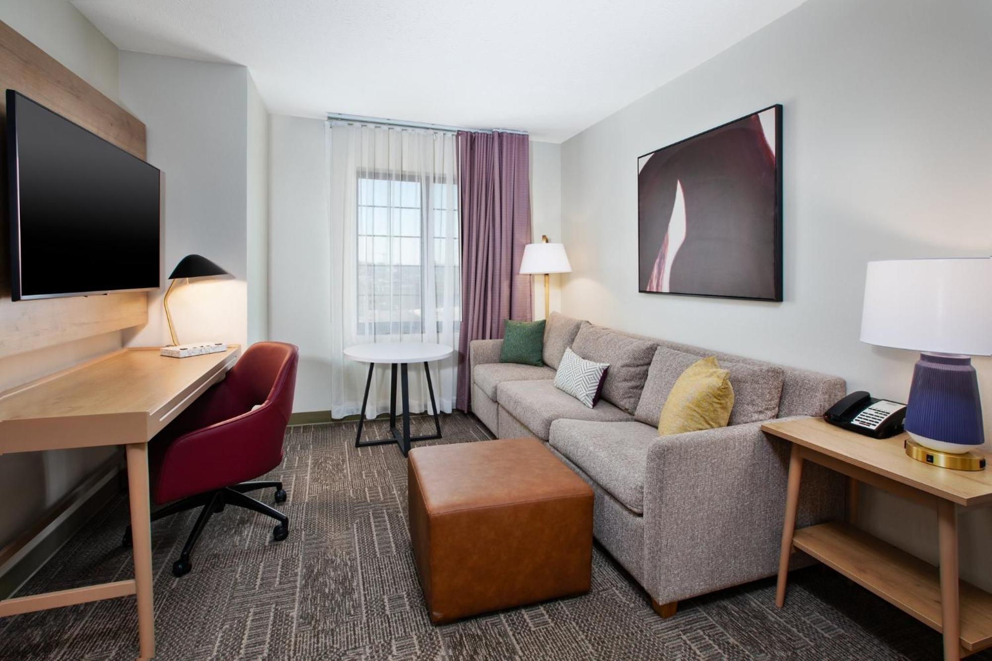 Staybridge 80th And Dodge By Ihg Omaha